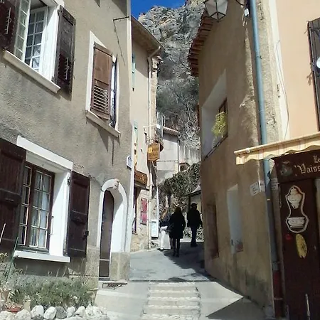 Διαμέρισμα Meuble Des Deux Soeurs